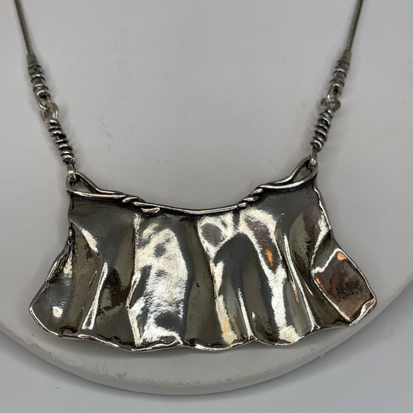 Didae 925 Ruffled Pendant Necklace - Picture 1 of 7